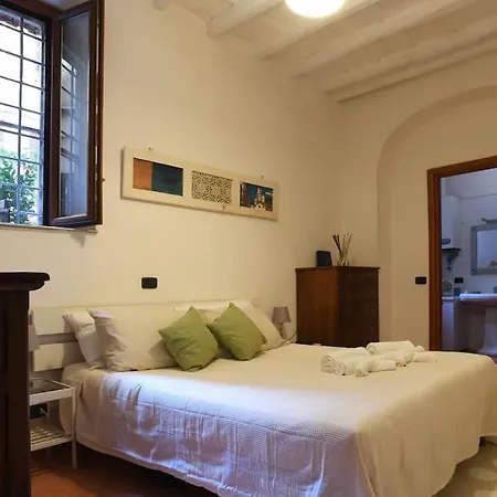 Cappellari - Campo De' Fiori Appartamento